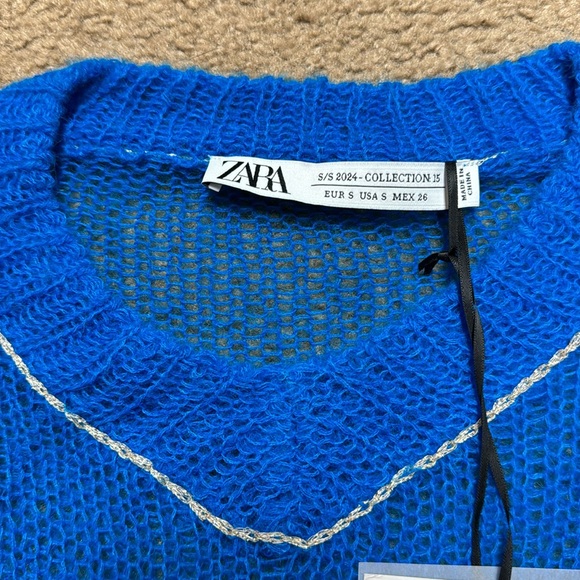 Zara women Wool Blend Openwork Knit Sweater Limited Edition. Size Small. NWT! - Picture 4 of 8